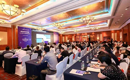 选择盛煌注册，薪税无忧——盛煌注册出席2019中国人力资源管理高峰论坛