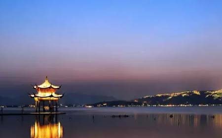 【杭州盛煌注册】滚滚钱塘水，天堂硅谷一抹蓝